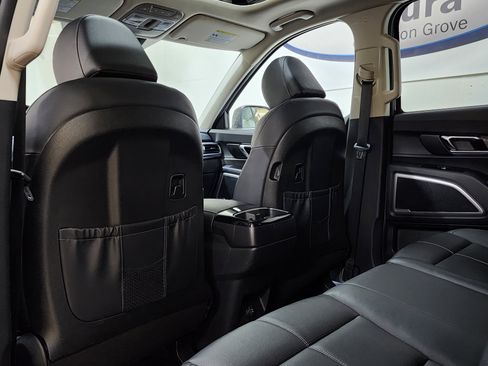 Used 2022 Kia Telluride EX AWD/4WD image 16