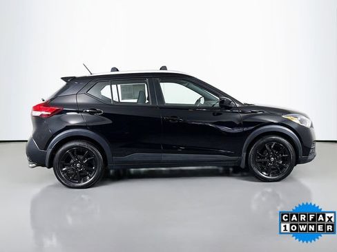 Used 2019 Nissan Kicks SV w/ Exterior Package image 8