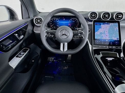 New 2026 Mercedes-Benz GLC 300 image 4