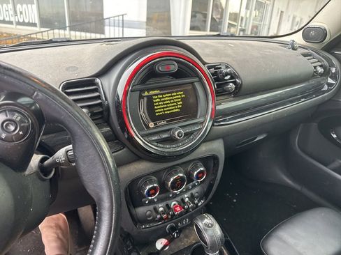 Used 2016 MINI Cooper Clubman S FWD image 11