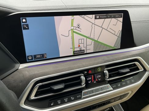 Certified 2022 BMW X5 sDrive40i w/ Premium Package RWD image 17