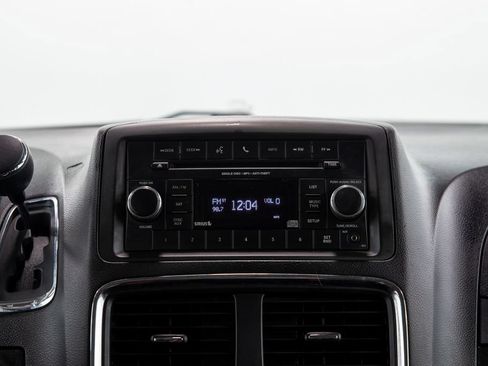 Used 2014 Dodge Grand Caravan SE w/ Quick Order Package 29E SE FWD image 27