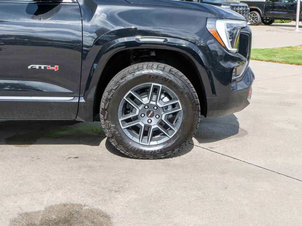 New 2027 GMC Terrain AT4 w/ Convenience Package III AWD/4WD image 33