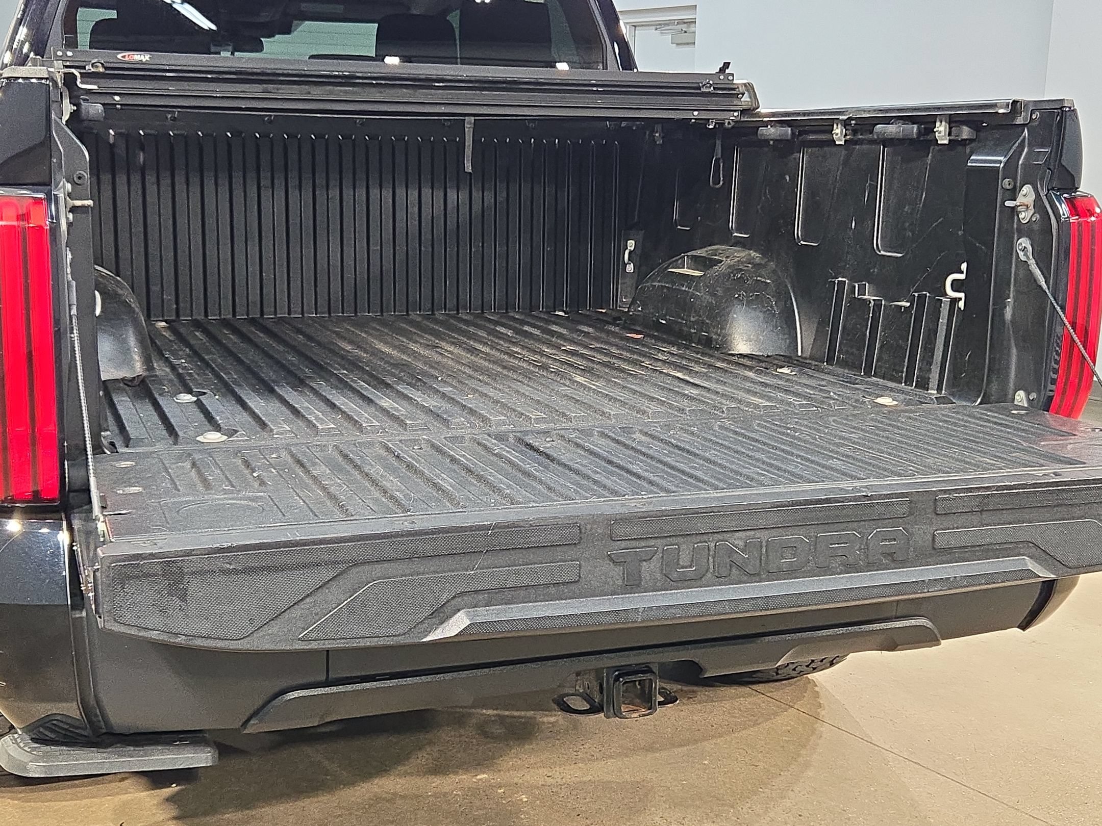 Used 2023 Toyota Tundra SR5 AWD/4WD image 18