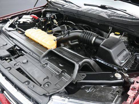 Used 2021 Ford F150 Lariat w/ Trailer Tow Package image 57