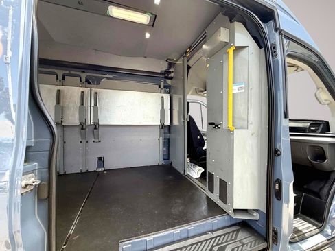 Used 2020 Ford Transit 250 148 High Roof Extended RWD image 9