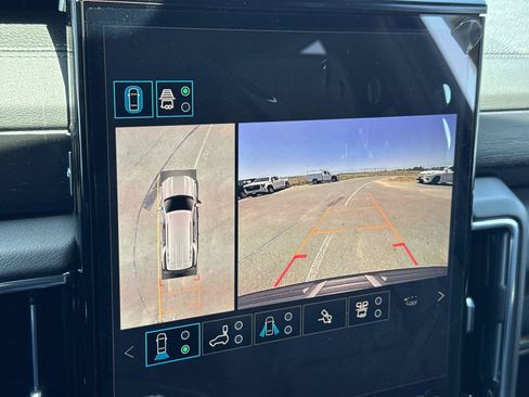 New 2026 GMC Yukon Denali w/ Denali Reserve Package AWD/4WD image 14