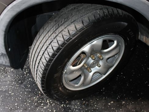 Used 2013 Honda CR-V LX image 30