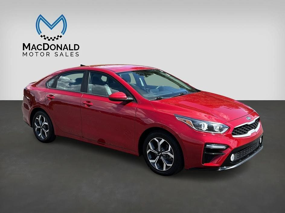 Used 2021 Kia Forte LXS FWD image 2