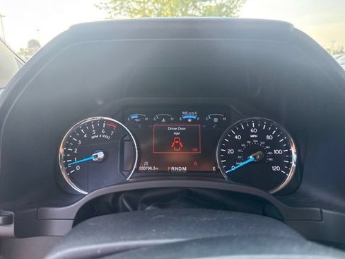 Used 2019 Ford Expedition Platinum AWD/4WD image 17