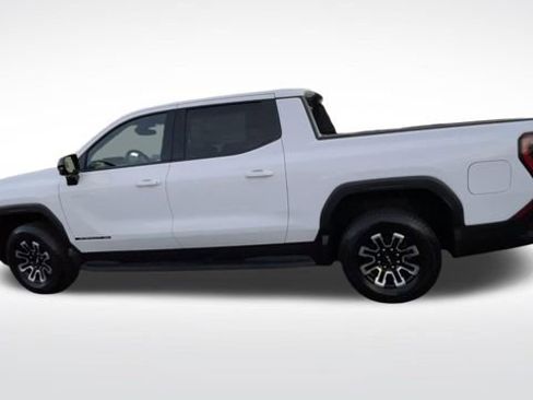 New 2026 GMC Sierra EV Elevation image 7