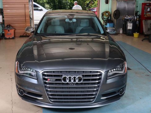 Used 2014 Audi S8 AWD/4WD image 11