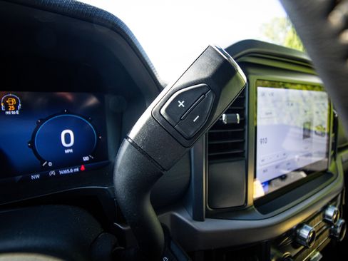 Used 2025 Ford F150 XLT w/ Equipment Group 301A Standard image 24