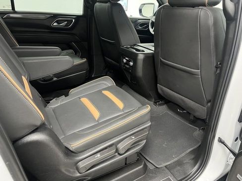 Used 2024 GMC Yukon XL AT4 image 50