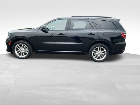 Used 2023 Dodge Durango GT image 34