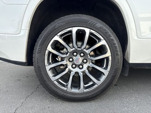 Used 2020 GMC Acadia Denali w/ Denali Ultimate Package image 36