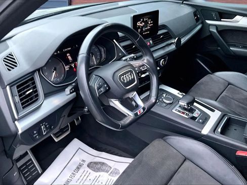Used 2019 Audi SQ5 Premium w/ Convenience Package image 13