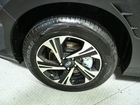 Used 2025 Subaru Crosstrek 2.5i Premium w/ Crosstrek Mirror Package image 17