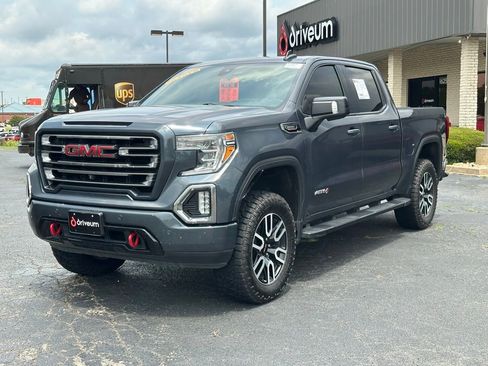 Used 2020 GMC Sierra 1500 AT4 w/ AT4 Premium Package AWD/4WD image 3