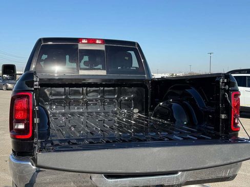 New 2026 RAM 2500 Tradesman image 25