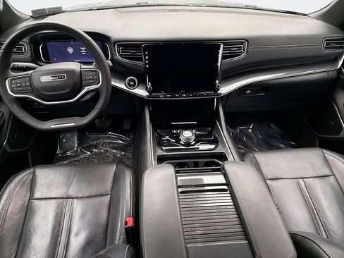 Used 2022 Jeep Wagoneer Series I w/ Premium Group I image 14