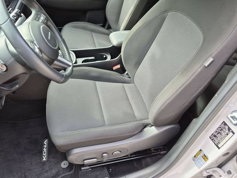 Used 2024 Hyundai Kona SEL AWD/4WD image 20