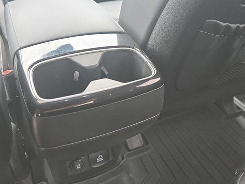 Used 2023 Kia Telluride SX Prestige AWD/4WD image 11