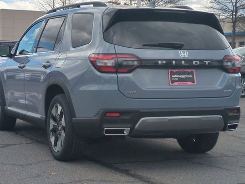 New 2026 Honda Pilot Elite image 9