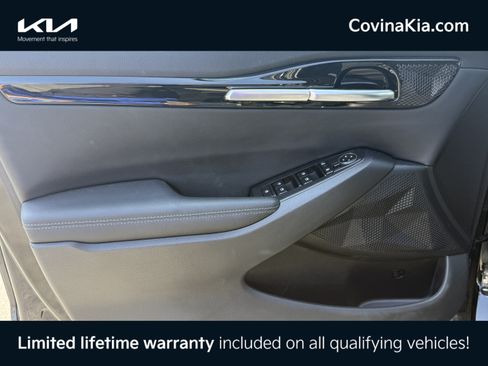 Certified 2024 Kia Seltos EX FWD image 10