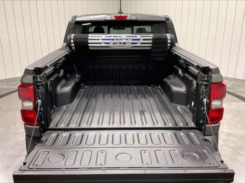 Used 2023 Ford Maverick Lariat w/ Lariat Luxury Package image 39