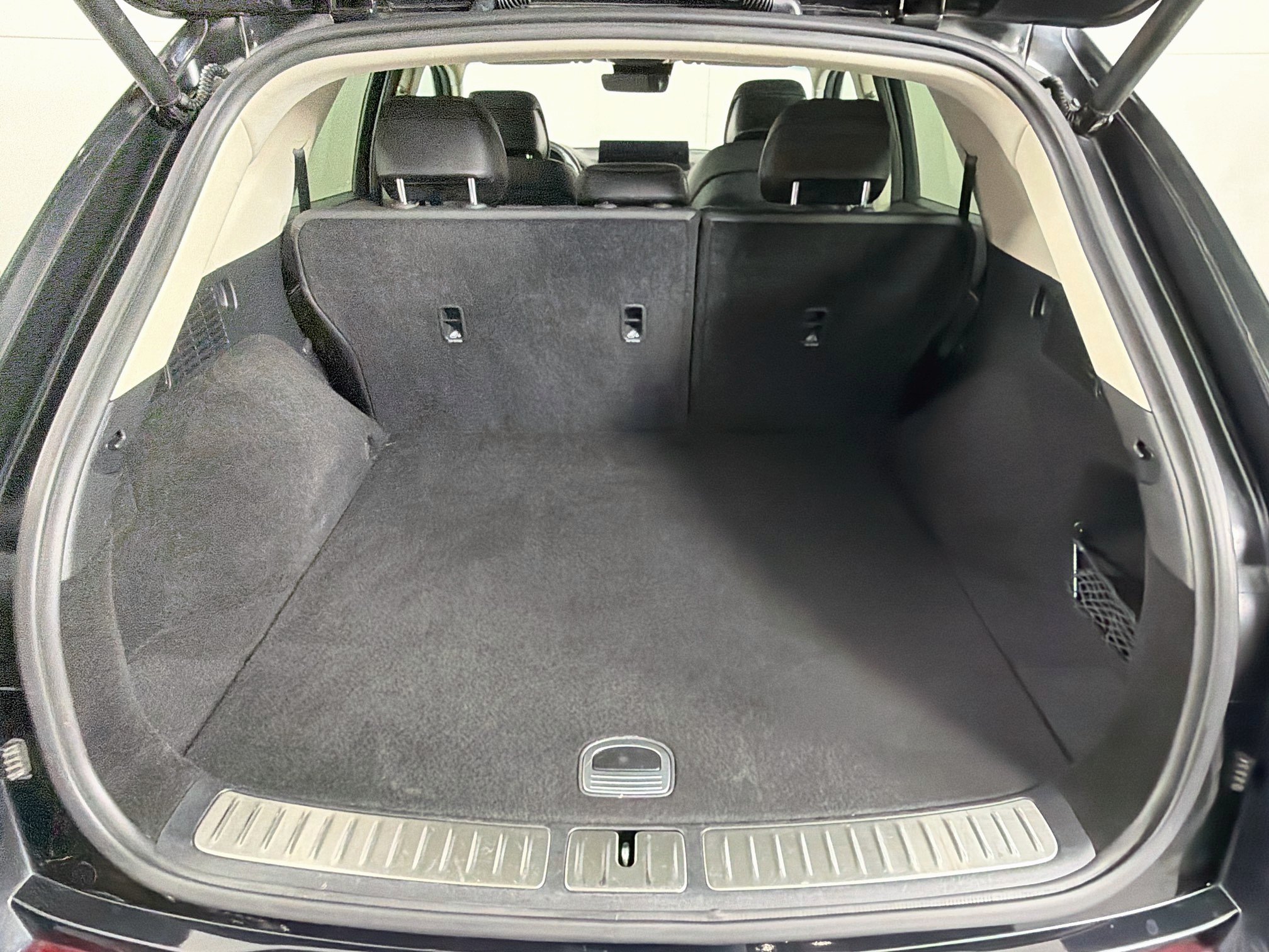 Used 2025 Genesis GV70 2.5T AWD/4WD image 29