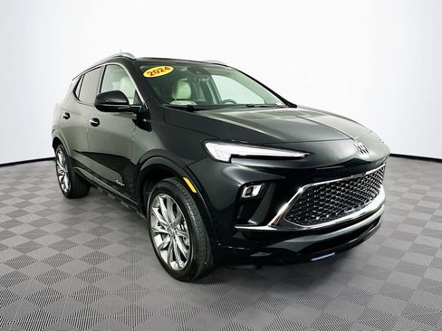Used 2024 Buick Encore GX Avenir w/ Avenir Technology Package AWD/4WD image 3