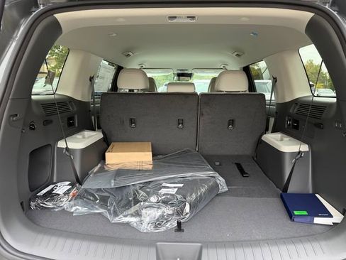 New 2026 Hyundai Santa Fe SEL image 31