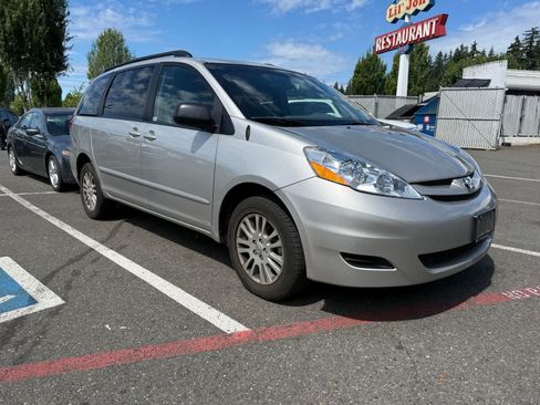 Used 2008 Toyota Sienna LE AWD/4WD image 4