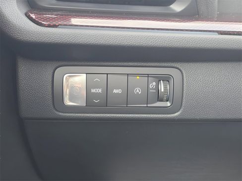 New 2026 Chevrolet Traverse Z71 w/ Driver Confidence Package image 26