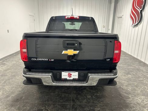 Used 2018 Chevrolet Colorado LT AWD/4WD image 3