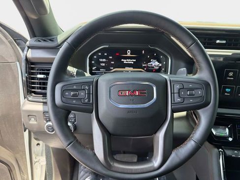Used 2025 GMC Sierra 1500 AT4 AWD/4WD image 26