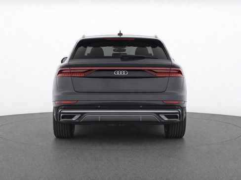 Used 2019 Audi Q8 Premium w/ Convenience Package AWD/4WD image 5