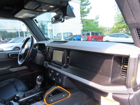 Used 2023 Ford Bronco Badlands AWD/4WD image 19
