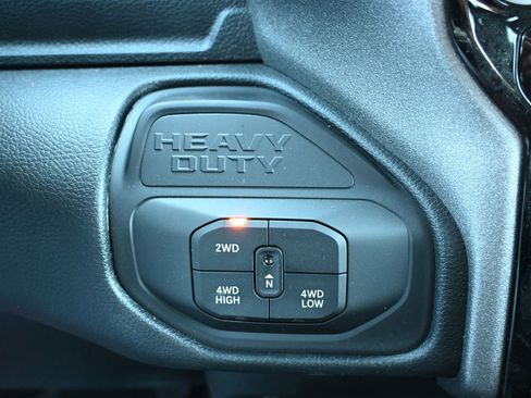 New 2026 RAM 2500 Tradesman AWD/4WD image 16
