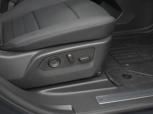 Used 2025 GMC Hummer EV 3X w/ LPO, Dark Essentials Package image 46