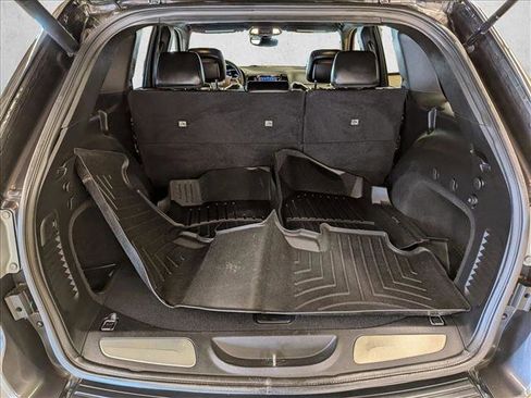 Used 2019 Jeep Grand Cherokee Limited AWD/4WD image 7