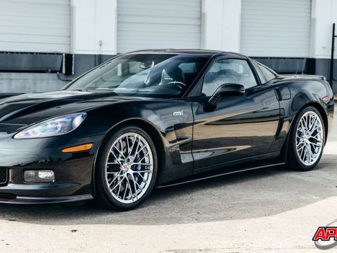 Used 2011 Chevrolet Corvette ZR1 w/ Preferred Equipment Group RWD image 75