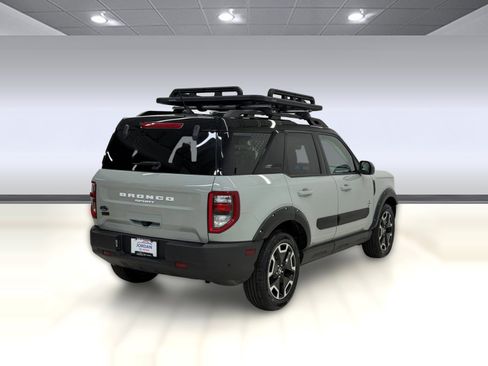 Used 2022 Ford Bronco Sport Outer Banks w/ Tech Package AWD/4WD image 7