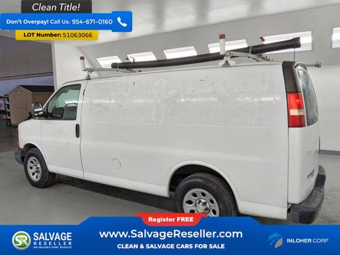 Used 2014 Chevrolet Express 1500 RWD image 3