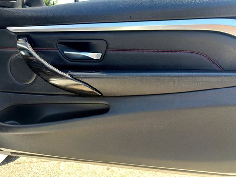 Used 2018 BMW 430i Convertible w/ Premium Package image 17