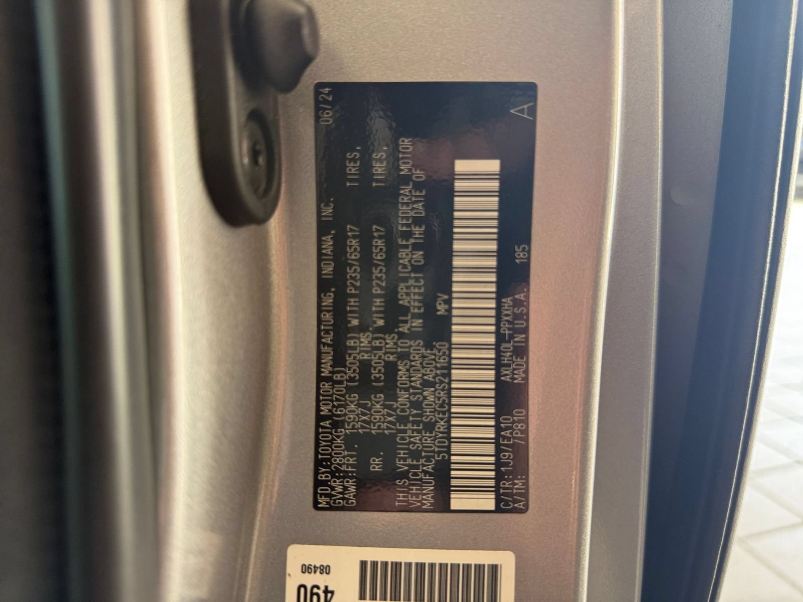 Used 2024 Toyota Sienna XLE FWD image 31