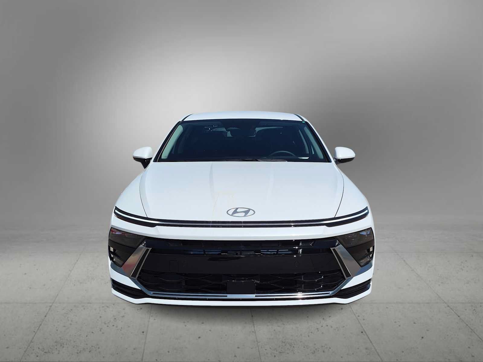 New 2026 Hyundai Sonata SEL FWD image 3