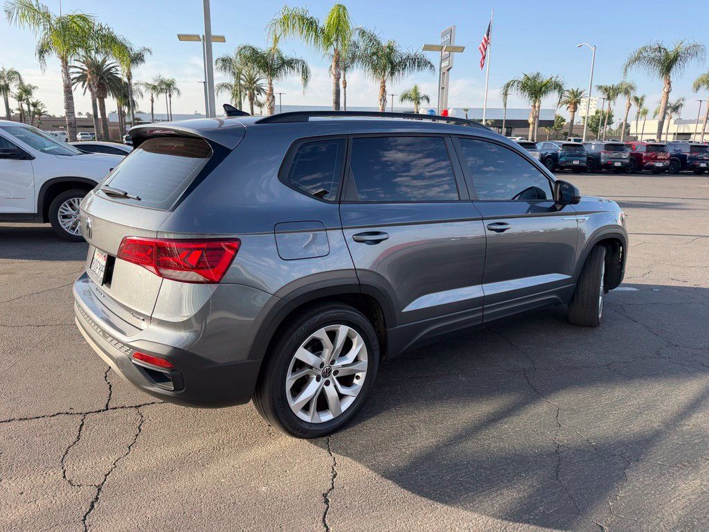 Used 2023 Volkswagen Taos S AWD/4WD image 4