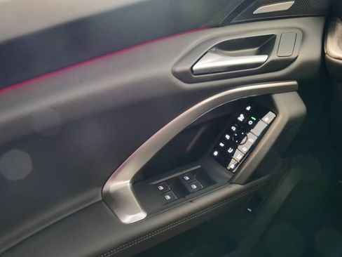 New 2025 Audi Q5 Premium Plus image 30